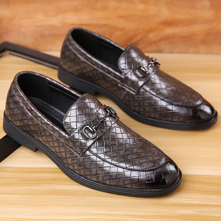 2024 Summer New Men's Shoes Shrimp Skin Simple Fashion Lightweight Soft Bottom All-match Young Men's plus size 48