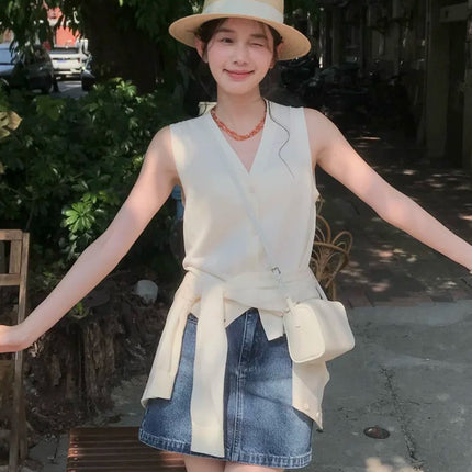 New Classic Smiley Face Embroidered Seal Linen Blended Knitted Threaded V-Neck Cool Feeling Extra Tight Waist Sleeveless Horse Clip