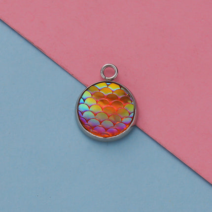 Cross border in stock 12MM mirror titanium steel resin round fish scale jewelry accessories DIY personality fashion geometric pendant
