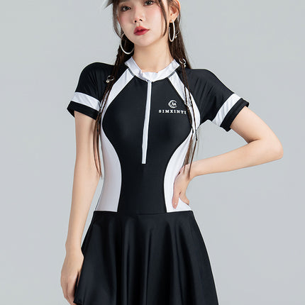 Sports Short-sleeved Swimsuit Women's 2023 New Style Slim-fit Swimsuit Conservative Swimsuit Body-fit Skirt Hot Spring Swimsuit