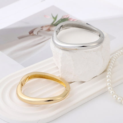 Bracelet Jewelry European and American Style Hand Jewelry Wide Texture Zinc Alloy Bracelet Women's Simple All-match Gloff Texture Bracelet