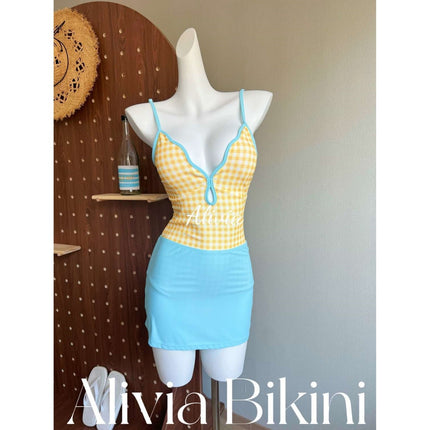 Source manufacturers girlish dopamine swimsuit wear island vacation hot spring pure desire wind one-piece skirt conservative