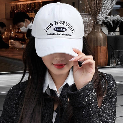Hat men and women Korean tide letter embroidery baseball cap fashion Joker cap spring and summer travel sun hat wholesale