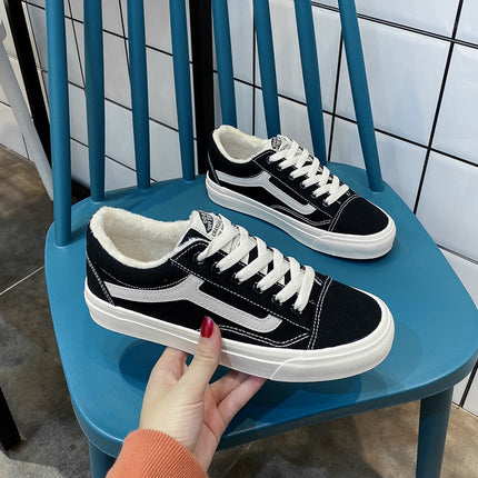 2024 Autumn Canvas Shoes Women's Shoes Niche Board Shoes Autumn New Casual Cloth Shoes Low-top Black Shoes