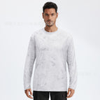 Cracked abstract white camouflage / S