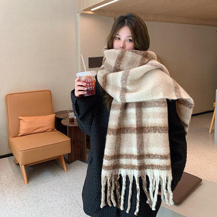 Maillard Green Plaid Scarf 2025 New Autumn and Winter Women's Retro Versatile Thickeneded Warm Shawl Scarf
