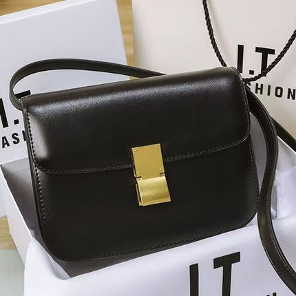 Guangzhou Cross-Border Women's Bags Small Square Bag Retro Plain Tofu Bag Women's Crossbody Bag Wholesale Price Fashionable Versatile
