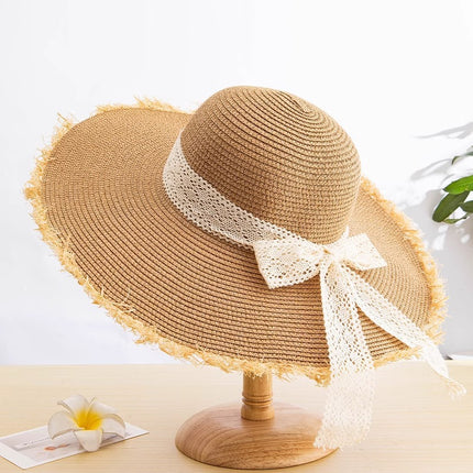 [Great Value] French Style Socialite Flat Top Hat 2025 New Summer Elegant Pearl String Sunshade Woven Straw Hat