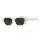 White frame gray film / Ordinary sunglasses version