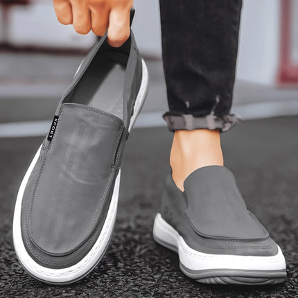 Slip-On Cloth Shoes for Men, Summer Shoes for Men, Lazy Men's Sneakers, Dad's Walking Canvas Shoes