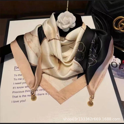 2024 New Magnetic Buckle Silks and Satins Square Scarf Women's Spring and Autum Scarf High-end Decorative Triangle Scarf Neck Protector