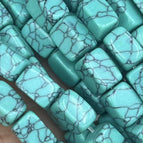 Random delivery of colors / Synthetic blue pine