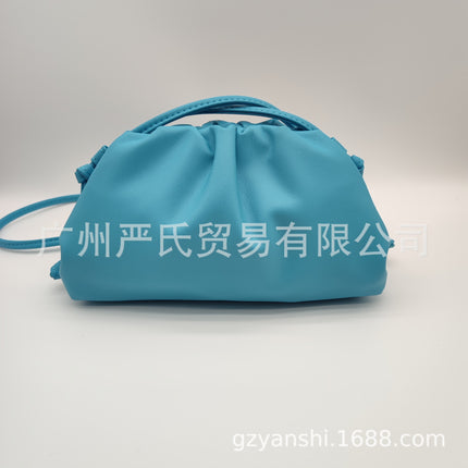 2022 New Cloud Bag Cross-border Women's Bag Pleated Dumpling Bag Autumn and Winter Fashion Shoulder Crossbody Bag Handbag Women's Bag