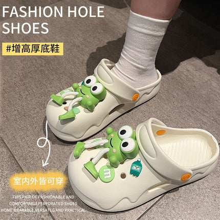 Super Cute Cartoon Frog 2026 Non-Slip Clogs with a Stepping-On-Feces Feel, Thick-Soled Closed-Toe Slippers for Women, Suitable for Summer Outdoor Wear