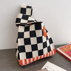 Checkered flower-red / 85-90g
