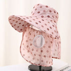 Tea picking hat-light pink large dots
