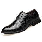 Black lace-up shoes / 38