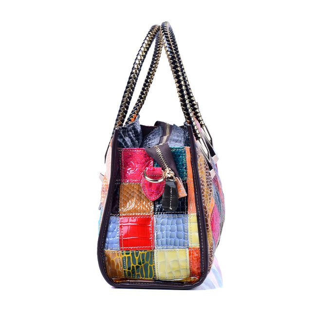 Cross-Border Women's Handbags European and American Trendy Bags Snake Pattern Handmade Women's Bags Crossbody Handbags Crossbody Bags with Multiple Carrying Methods