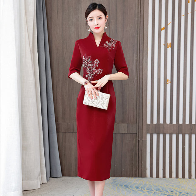 Xi mother-in-law wedding dress wine red dress 2023 autumn new fashion elegant retro slim embroidered dress
