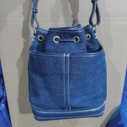 Z bags 2024 new high-end girdle women's bag European and American fashion shoulder slung canvas bucket bag