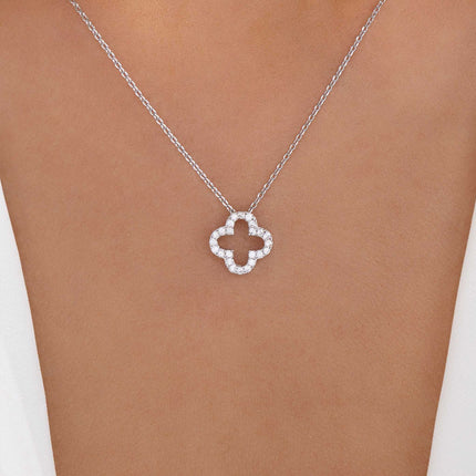 Four-Leaf Clover Necklace Wholesale New Cross-Border Alloy Jewelry Niche High-End Diamond Necklace Pendant Women's Clavicle Chain