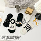Wyx72 invisible female black and white smiling face / Naked socks
