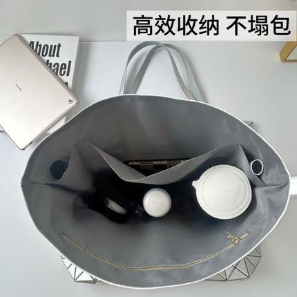 Manufacturer Supplies Suitable for Miyake. Lucent Tote 8-Compartment Dupont Paper Bag Support Ultra-Light 6 Compartments