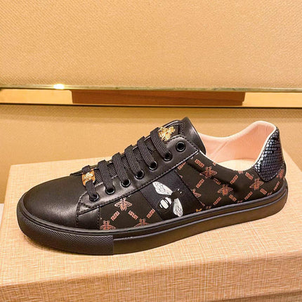 European Station Summer New Bee Men's Shoes Korean Breathable Sneakers Frosted Leather Casual Men's Fashionable Shoes