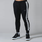 Black / M