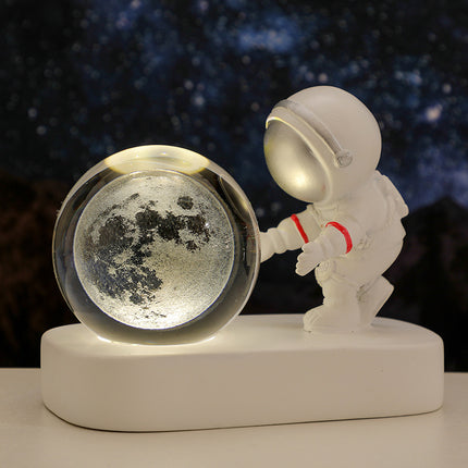 Creative Astronaut Crystal Ball Night Light Resin Crafts Desktop Ornaments Atmosphere Light Souvenir Birthday Gift