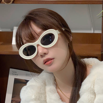 Oleo New Candy Color Small Frame Oval Dopamine Color Sunglasses Travel Party Photo Shade Sunglasses