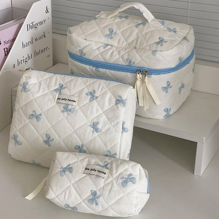 Blue Powder Satin Bow Makeup Bag Student Fresh Style Portable Large Capacity Toiletry Bag Quilted Sundries Storage Bag