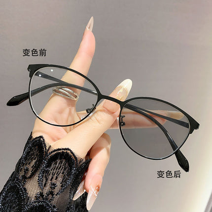Photo-sensitive color-changing European and American-style cross-border cat's eye fashion anti-blue light flat metal frame advanced student myopia glasses