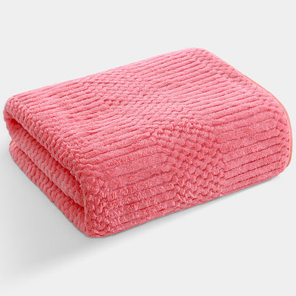Coral Fleece Wide Auspicious Pineapple Pig Increase Bath Towel Soft Absorbent Hair-free Beach Towel Quick-drying Bath Towel
