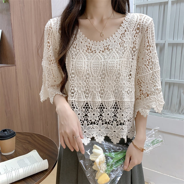 2025 New Summer Design Cut Out Knitwear Women's Holiday Style Blouse Heavy Crochet Cut Out Short Top