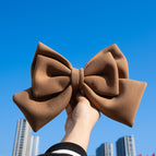Brown bow
