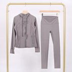Haiyueyan hooded stamped jacket and cropped pants suit / 2/S