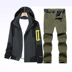 Men's gray clothing + military green pants / L