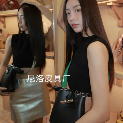 High-Quality Dragon-Embellished Fashionable Bamboo Bucket New Handbag Lightweight Mobile Phone Bag Single-Shoulder Mommy Portable Women's Bag Trendy