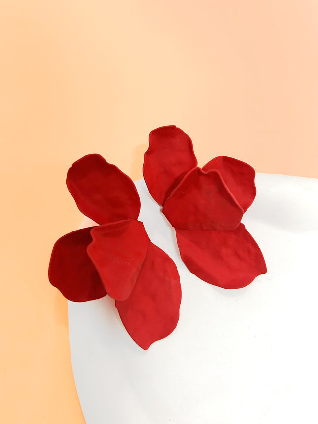 European and American Cross-Border Retro Paint Multi-Color Simulated Flowers Asymmetrical Exaggerated Large Petal Earrings Temperament Pastoral Earrings