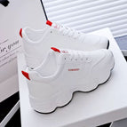 D02 White Red / 35