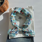 Sapphire flower blue-red / 56x56cm square scarf