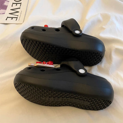DIY Niche Thick-Soled Clogs for Women 2026 Summer Ultra-Comfortable Beach Non-Slip Odor-Resistant Closed-Toe Slippers for Outdoor Wear