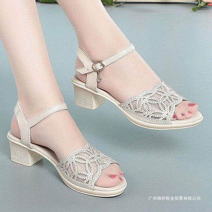 2025 New Women's Soft Sole Thick Heel Women's Shoes Medium Heel Women's Large Size Leather Sandals