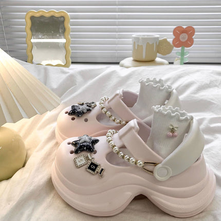 2026 Hot-Selling Women's Summer Sandals with Closed-Toe Design, Non-Slip, Versatile, Stylish, Dirt-Resistant, with Pearl Chain