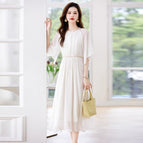 White / M