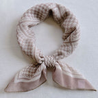 Hanging card square houndstooth khaki / 58x58cm