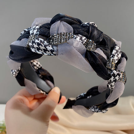 Internet Red Square Explosions Contrast Braid Head Band Wide Edge Non-Slip High-Level Hair Band 2023 New Style Hair Card for Women