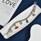 White k snowflake chain
