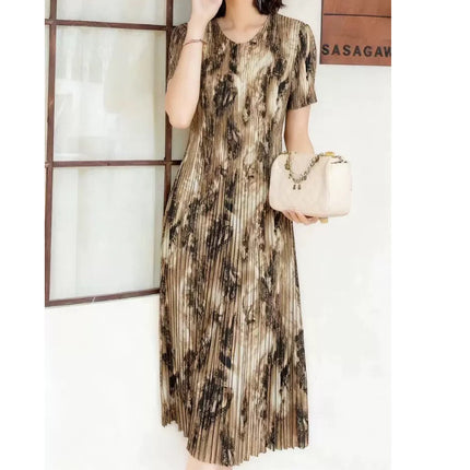 Miyake pleated 2025 summer new temperament round neck printed pleated skirt fashion waist thin magic dress